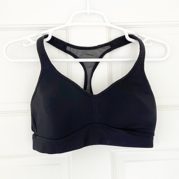 lululemon athletica Other - LULULEMON Speed Up sports bra size 6 black mesh detail
